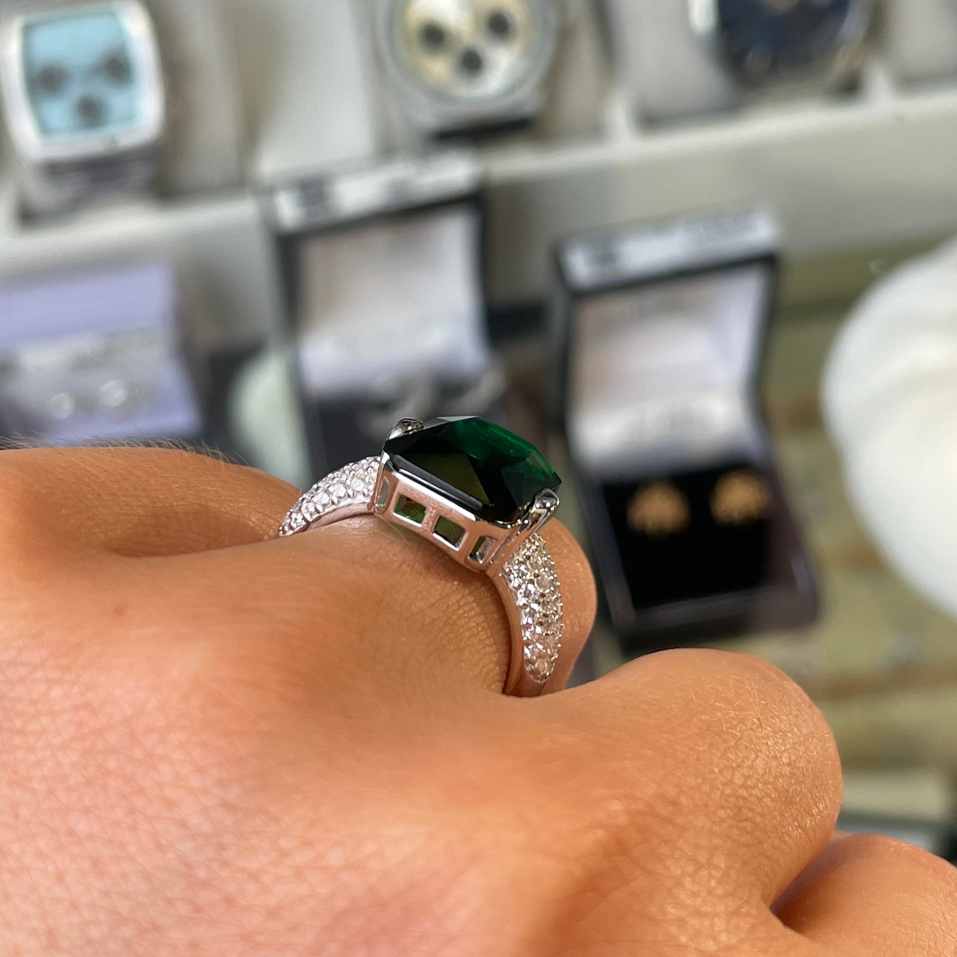 Silver Emerald Green CZ Statement Solitaire Ring - John Ross Jewellers