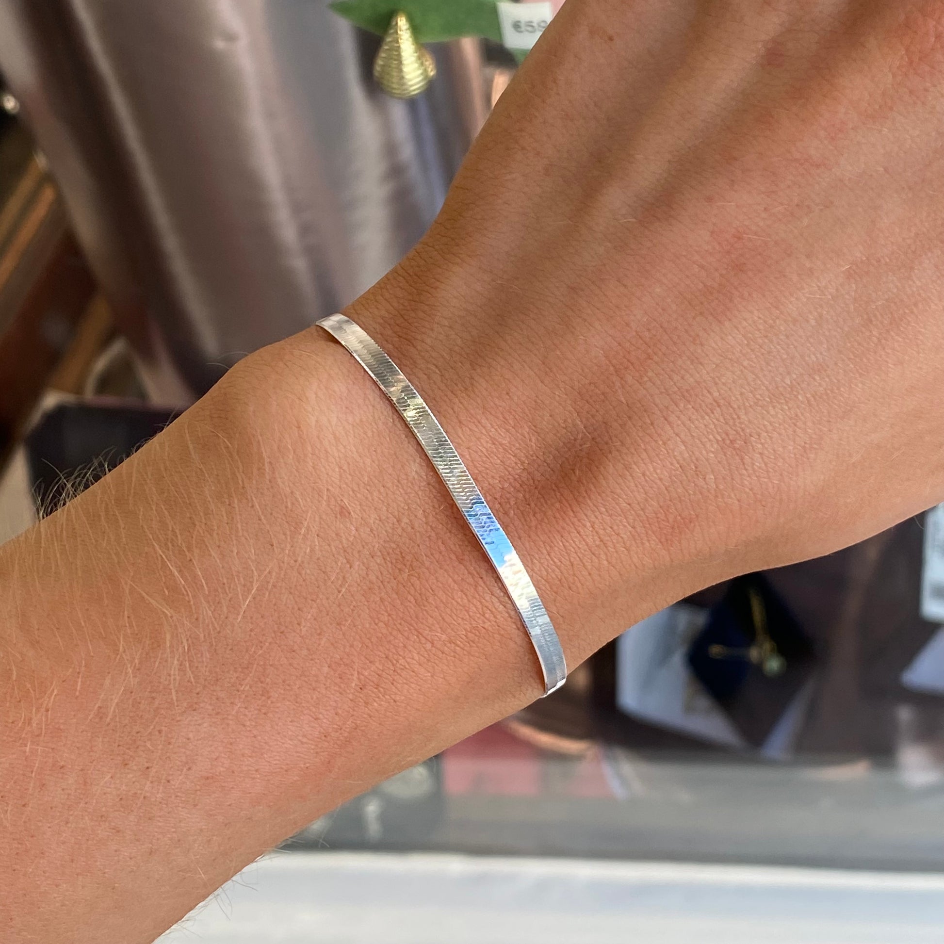 Silver Herringbone Bracelet | Light - John Ross Jewellers