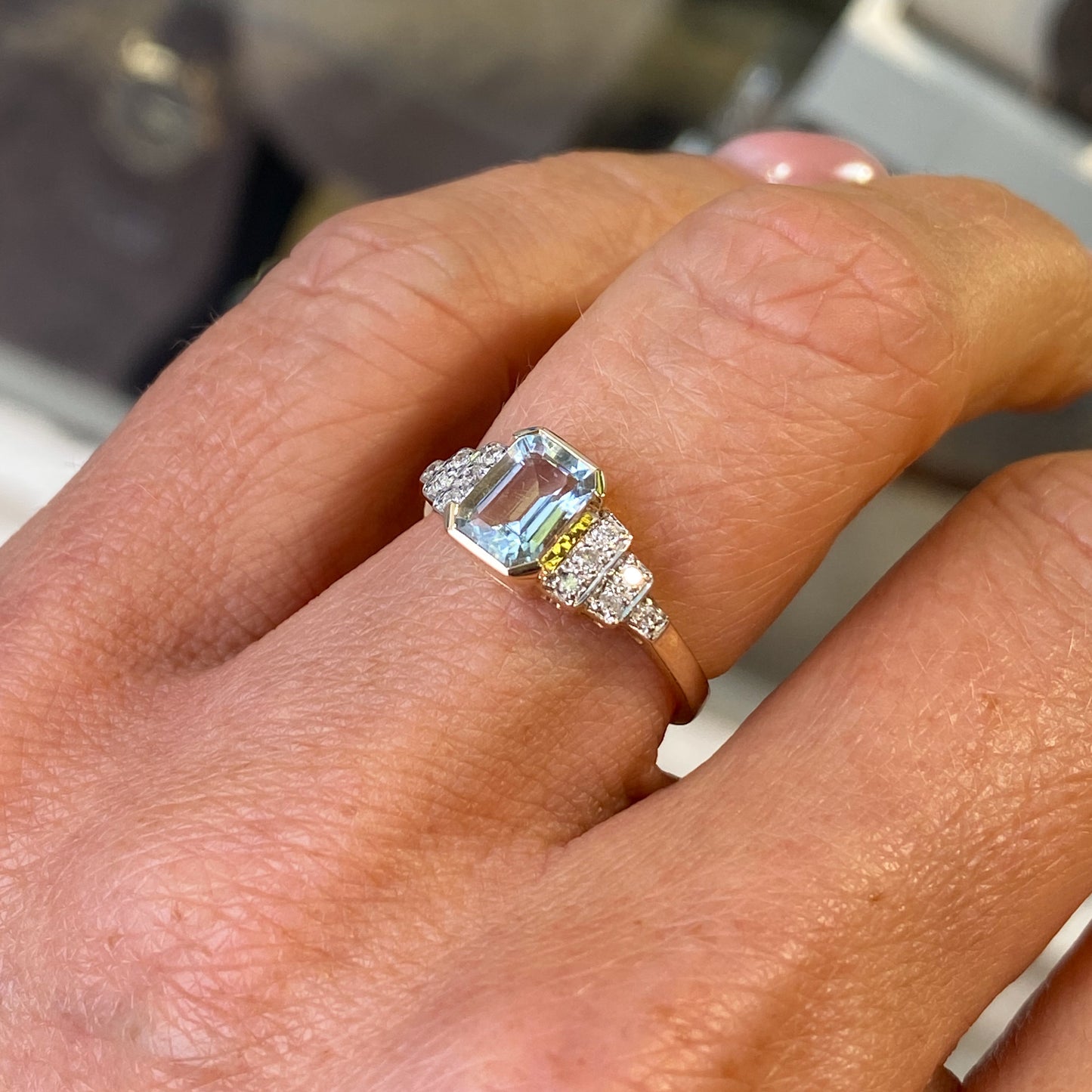 9ct Gold Aquamarine & Diamond Ring - John Ross Jewellers