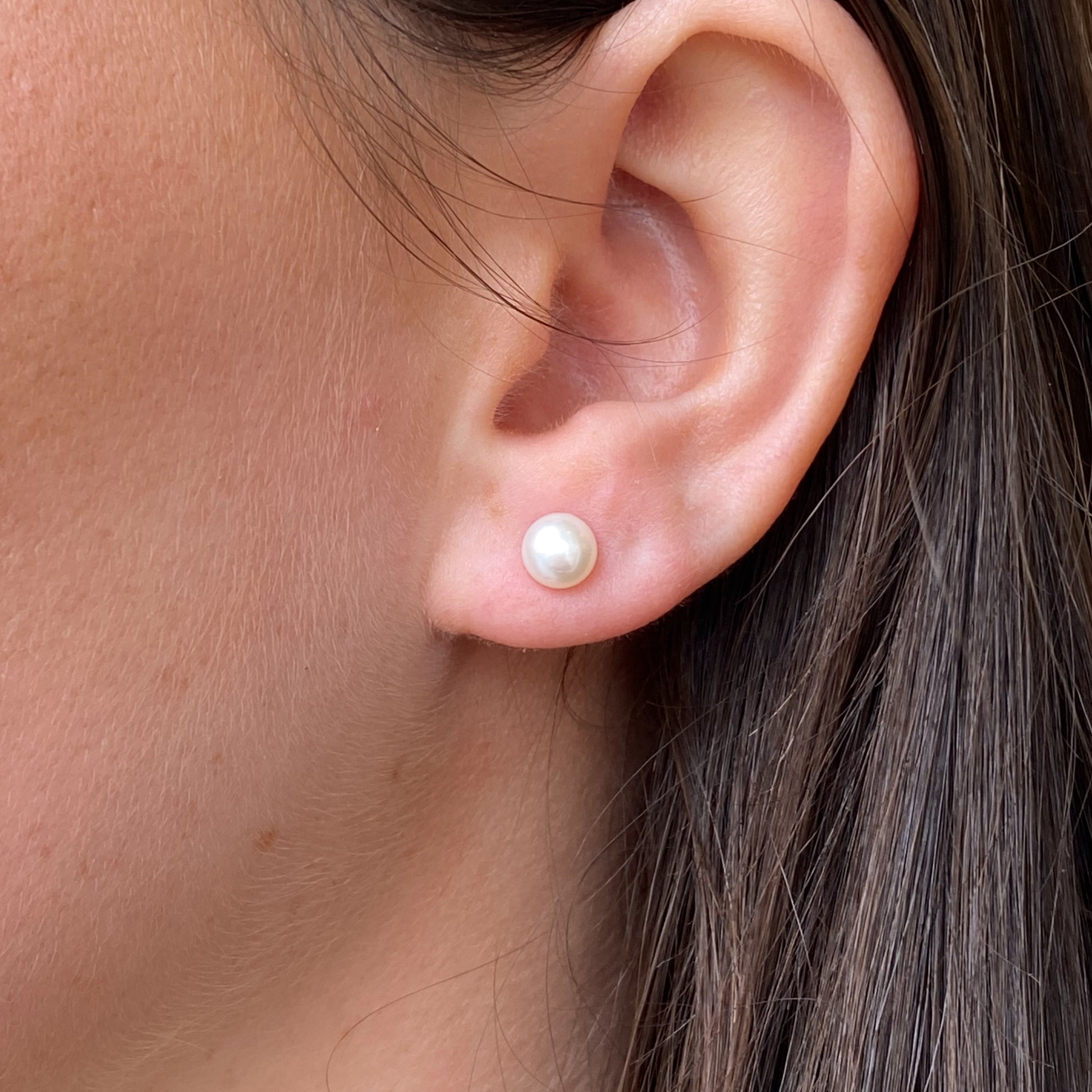 Silver Freshwater Pearl Bouton Stud Earrings | 6-7mm - John Ross Jewellers