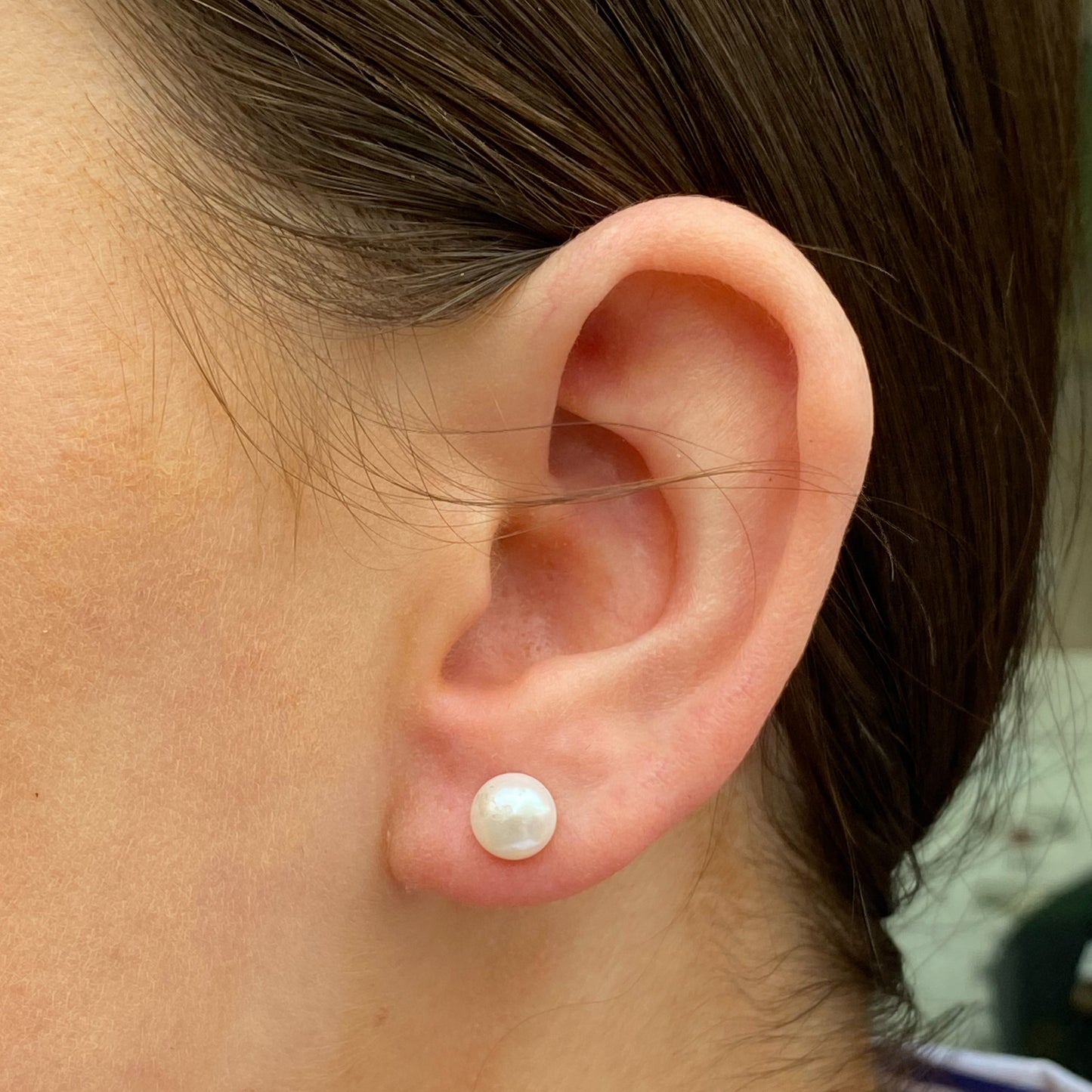 Silver Freshwater Pearl Stud Earrings | 6mm - John Ross Jewellers