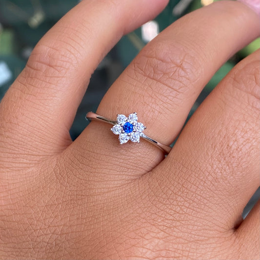 Silver Pretty CZ Flower Ring | Sapphire Blue