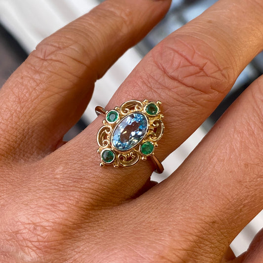 9ct Gold Blue Topaz & Emerald Ring