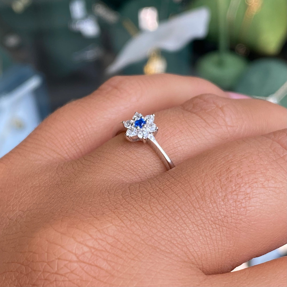 Silver Pretty CZ Flower Ring | Sapphire Blue
