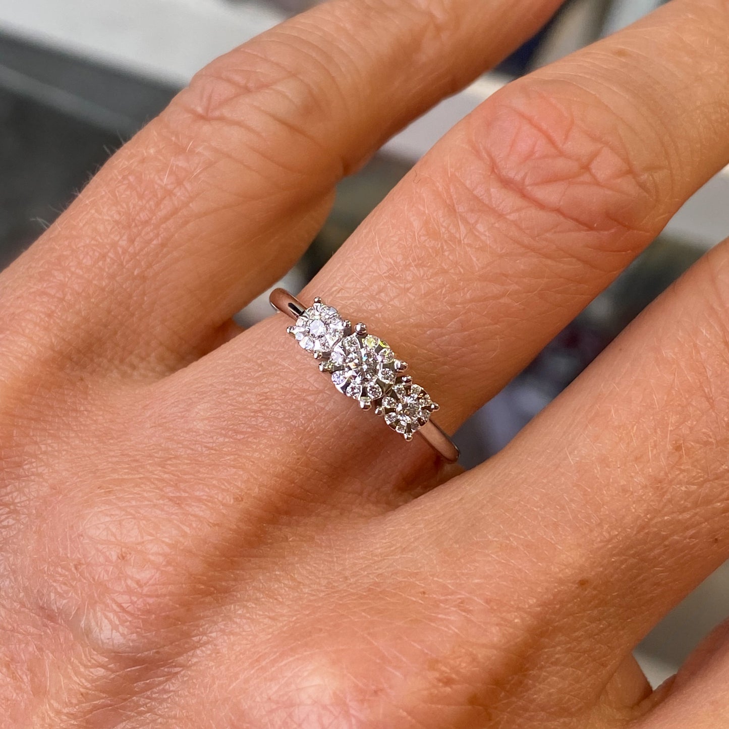 18ct White Gold Graduated Diamond Trilogy Engagement Ring | 0.25ct - John Ross Jewellers