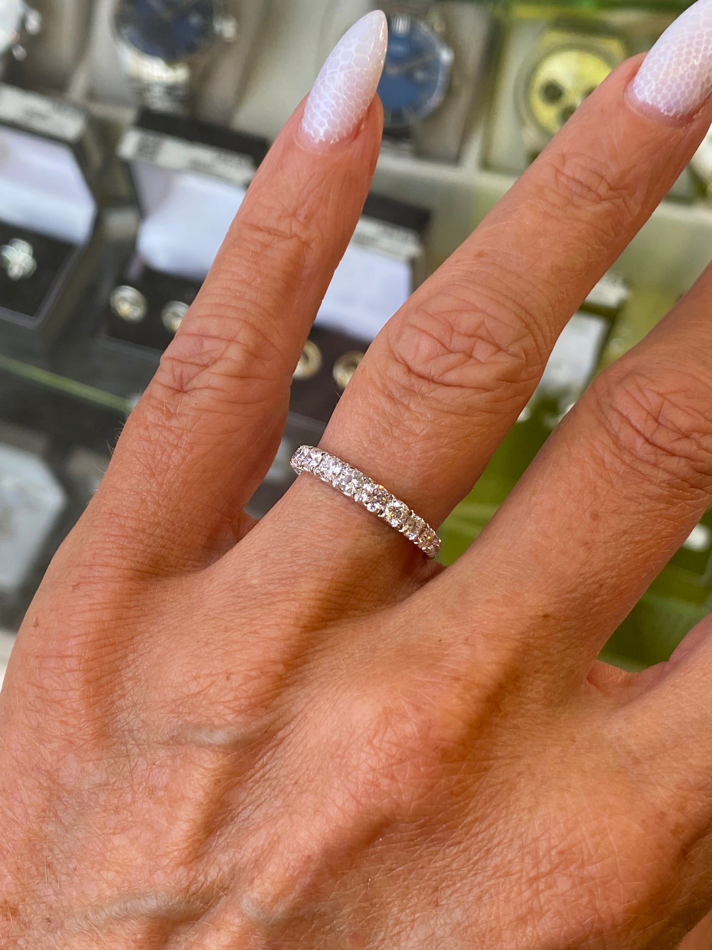 18ct Gold Diamond Eternity Ring 0.81ct | Graduated - John Ross Jewellers