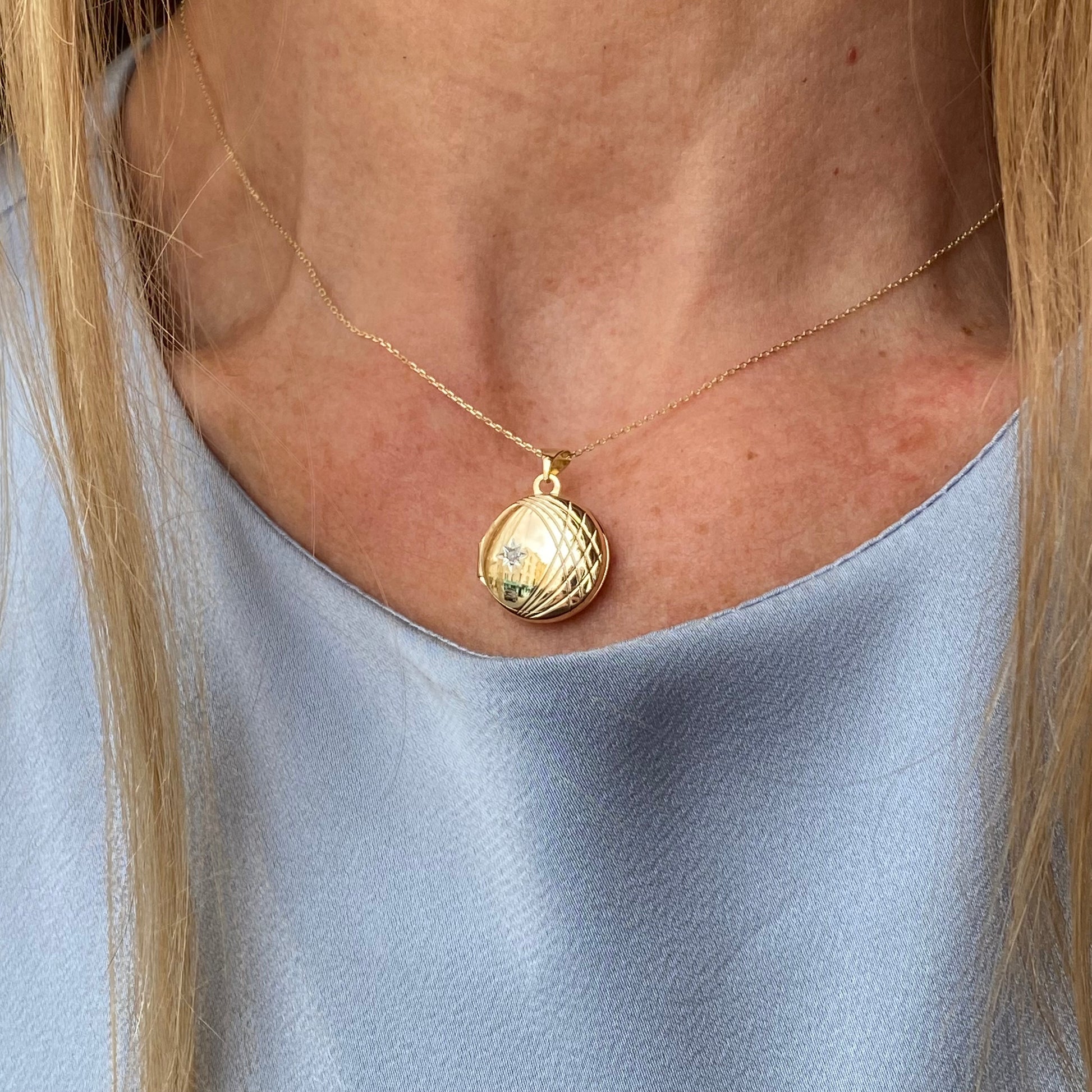 9ct Gold Diamond Round Locket Necklace - John Ross Jewellers