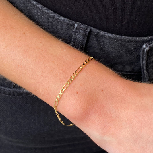 9ct Gold Curb Bracelet