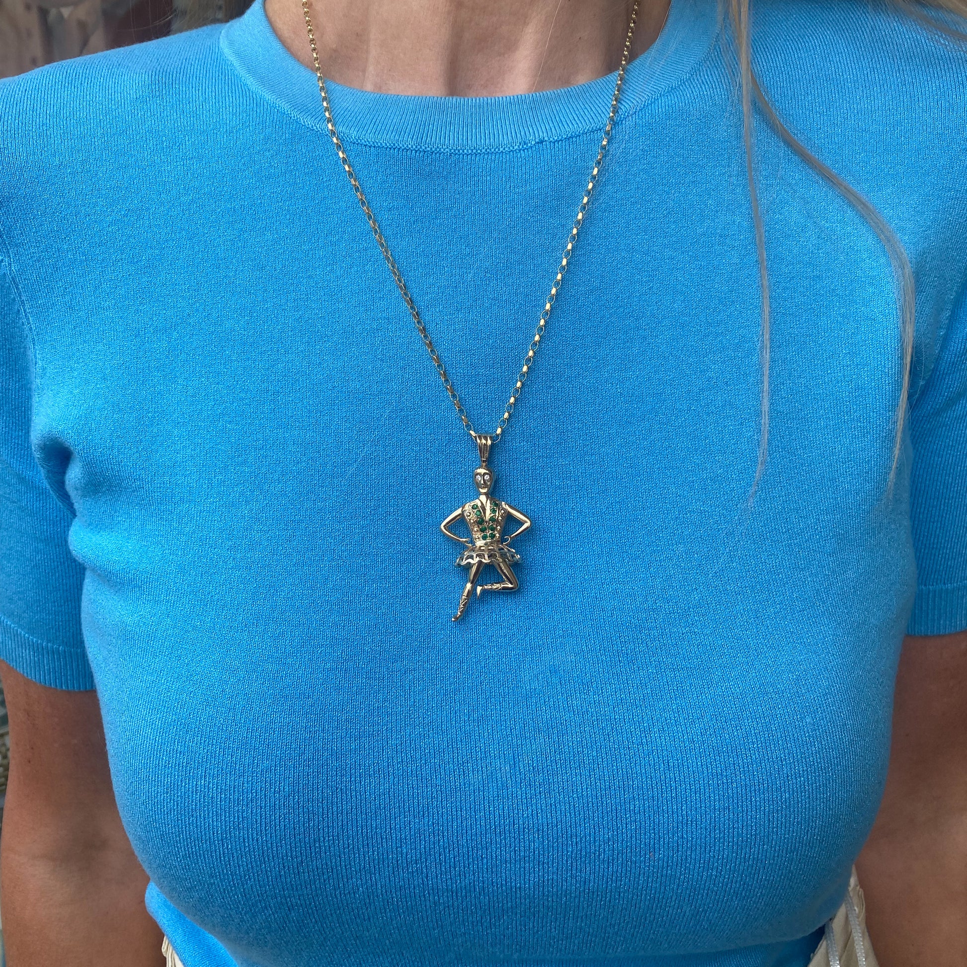 9ct Gold Stone Set Jester Pendant - John Ross Jewellers