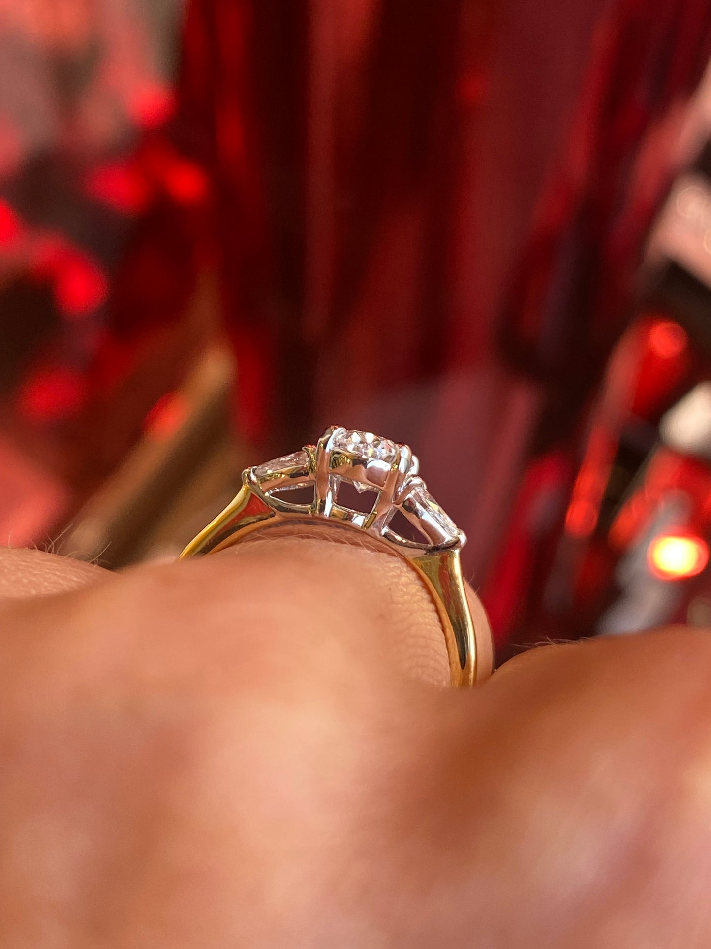 18ct Gold Trilogy Engagement Ring | Certificated Lab 1.36ct