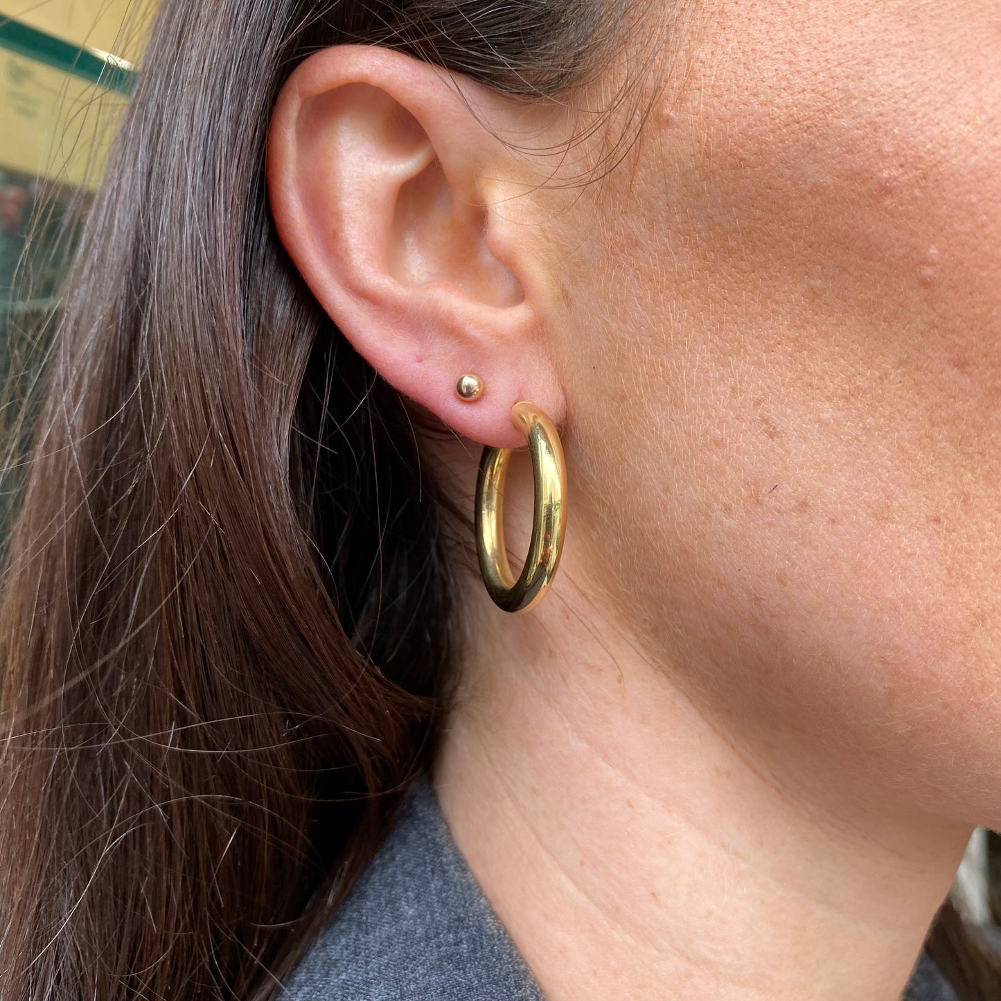 9ct Gold Classic Tube Hoop Earrings 20mm - John Ross Jewellers