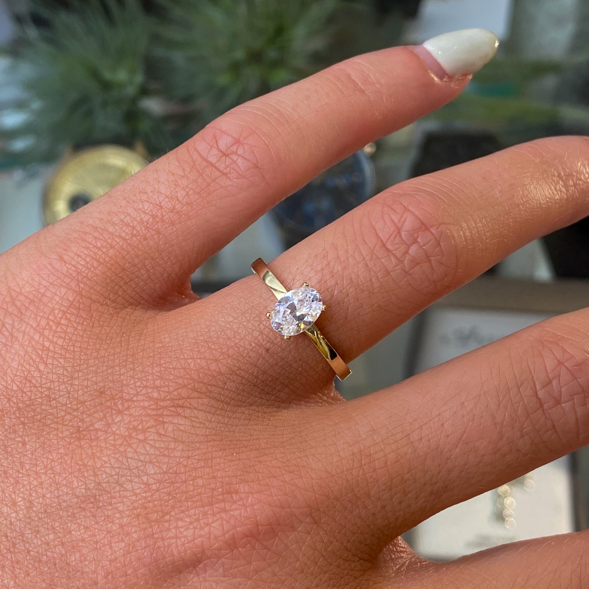 9ct Gold Oval CZ Ring - John Ross Jewellers