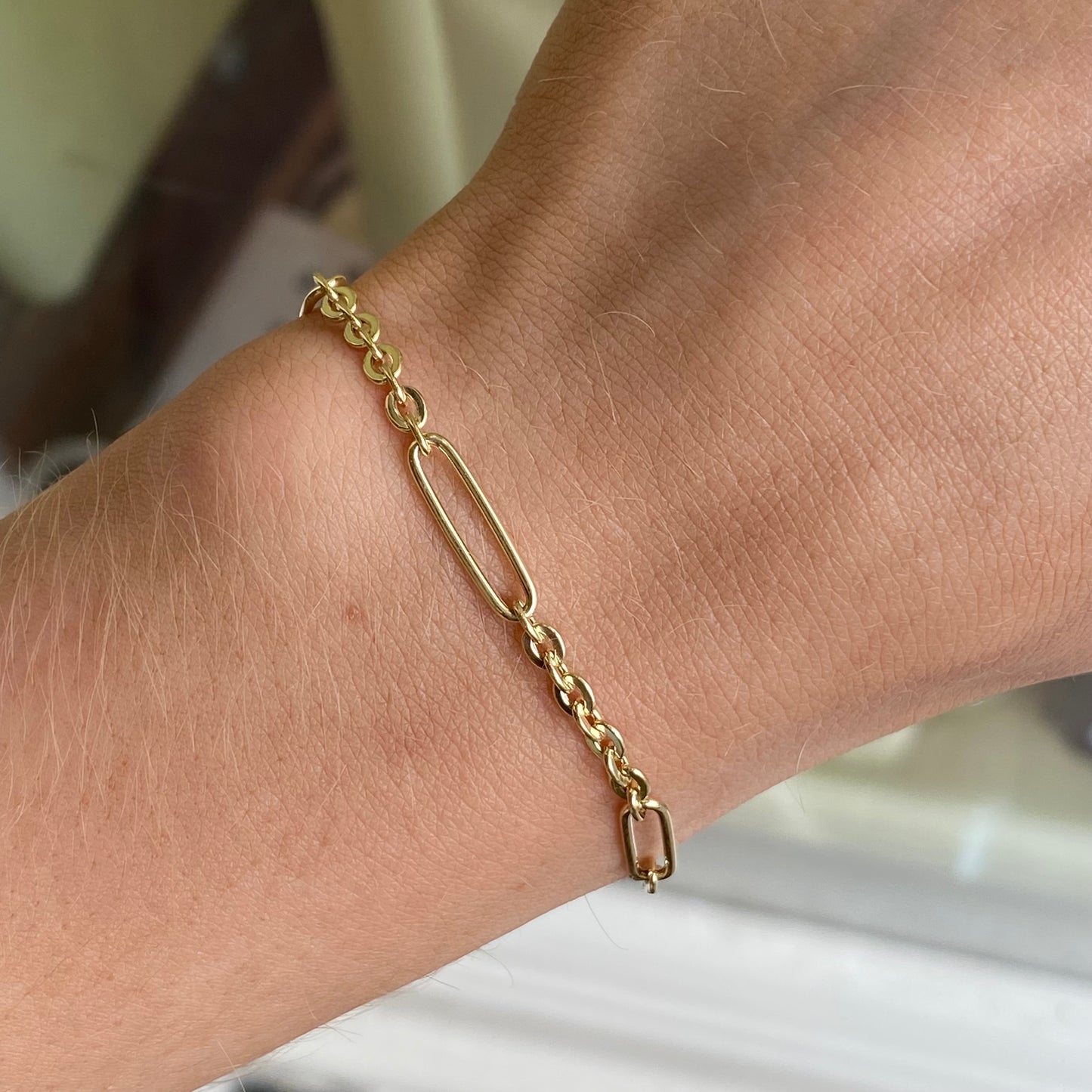 9ct Gold Fancy T-Bar Bracelet