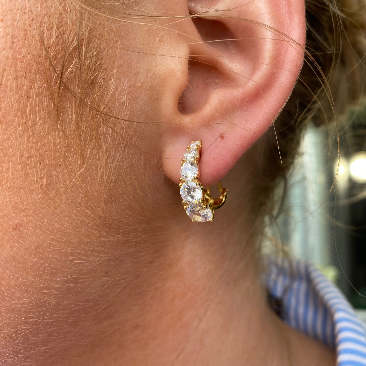 Sunshine Graduated CZ Hoop Earrings | J Hoop