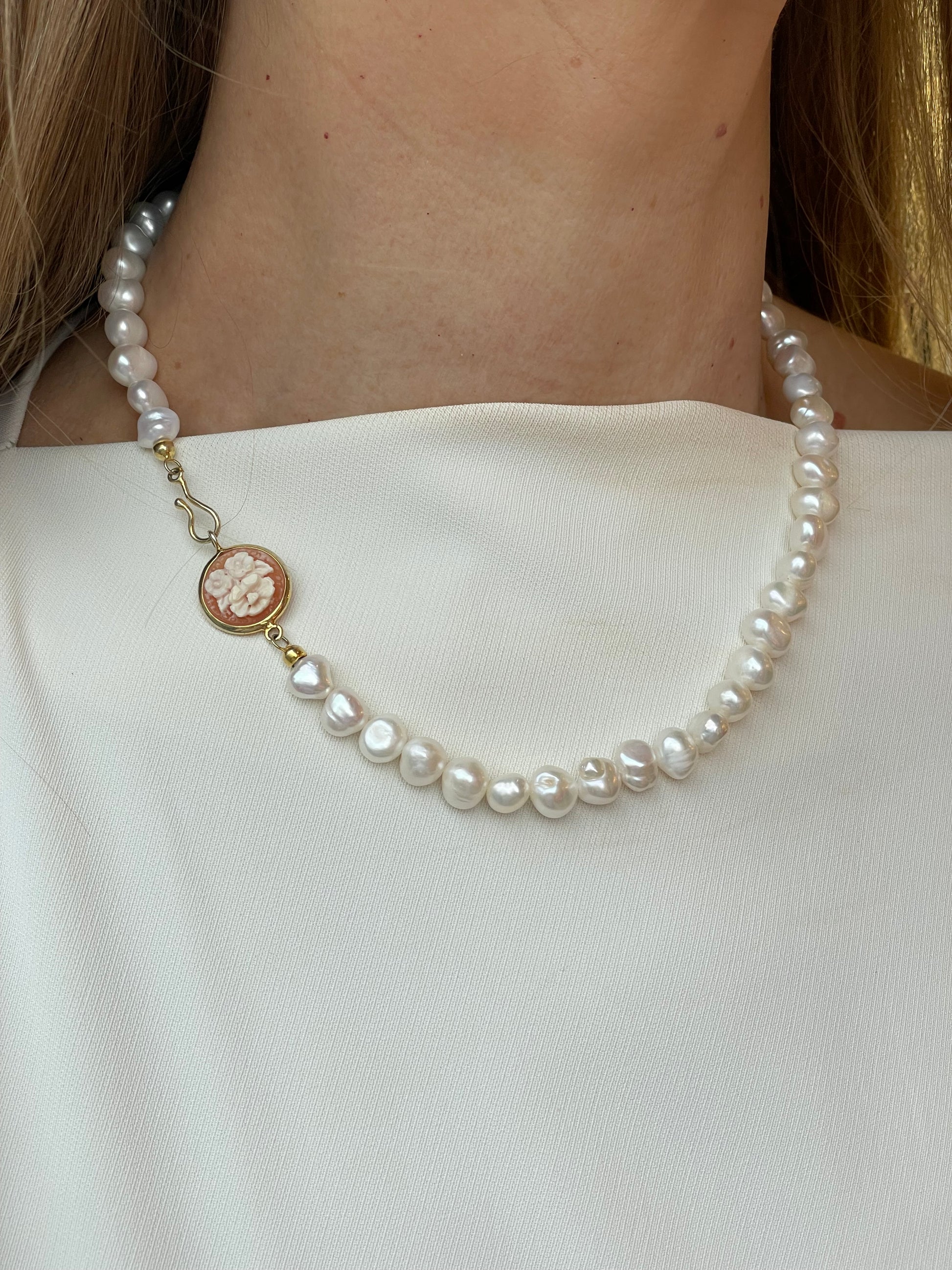 Bruno butterfly and floral cameo necklace with 10-12mm freshwater pearls, 44cm length, elegant jewelry featuring intricate design
