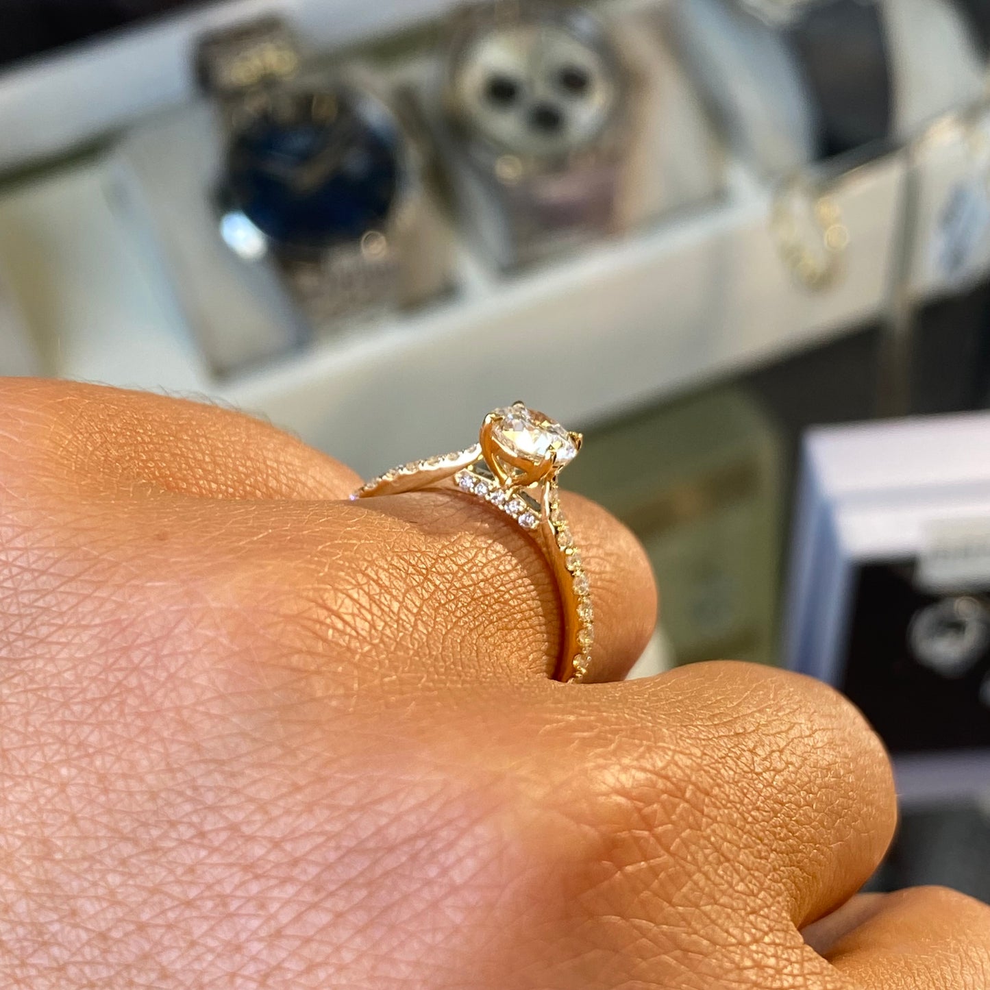18ct Gold Solitaire Engagement Ring | Certificated Lab 0.77ct - John Ross Jewellers