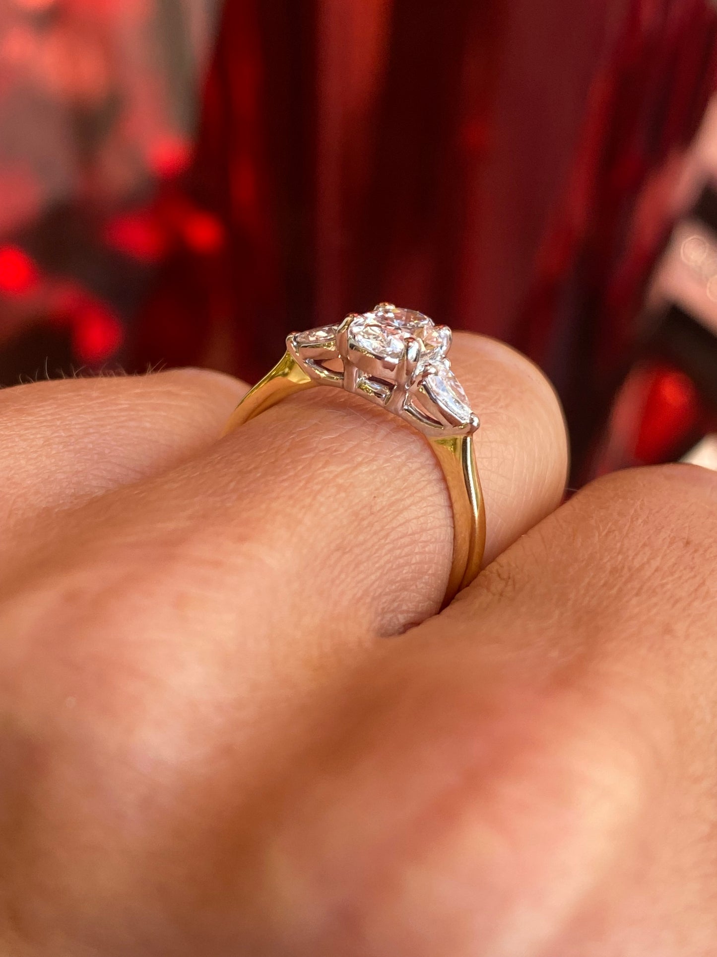 18ct Gold Trilogy Engagement Ring | Certificated Lab 1.36ct