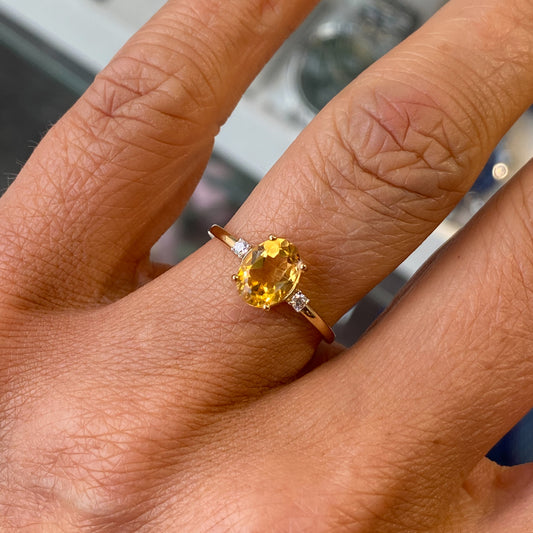 9ct Gold Citrine & CZ Ring