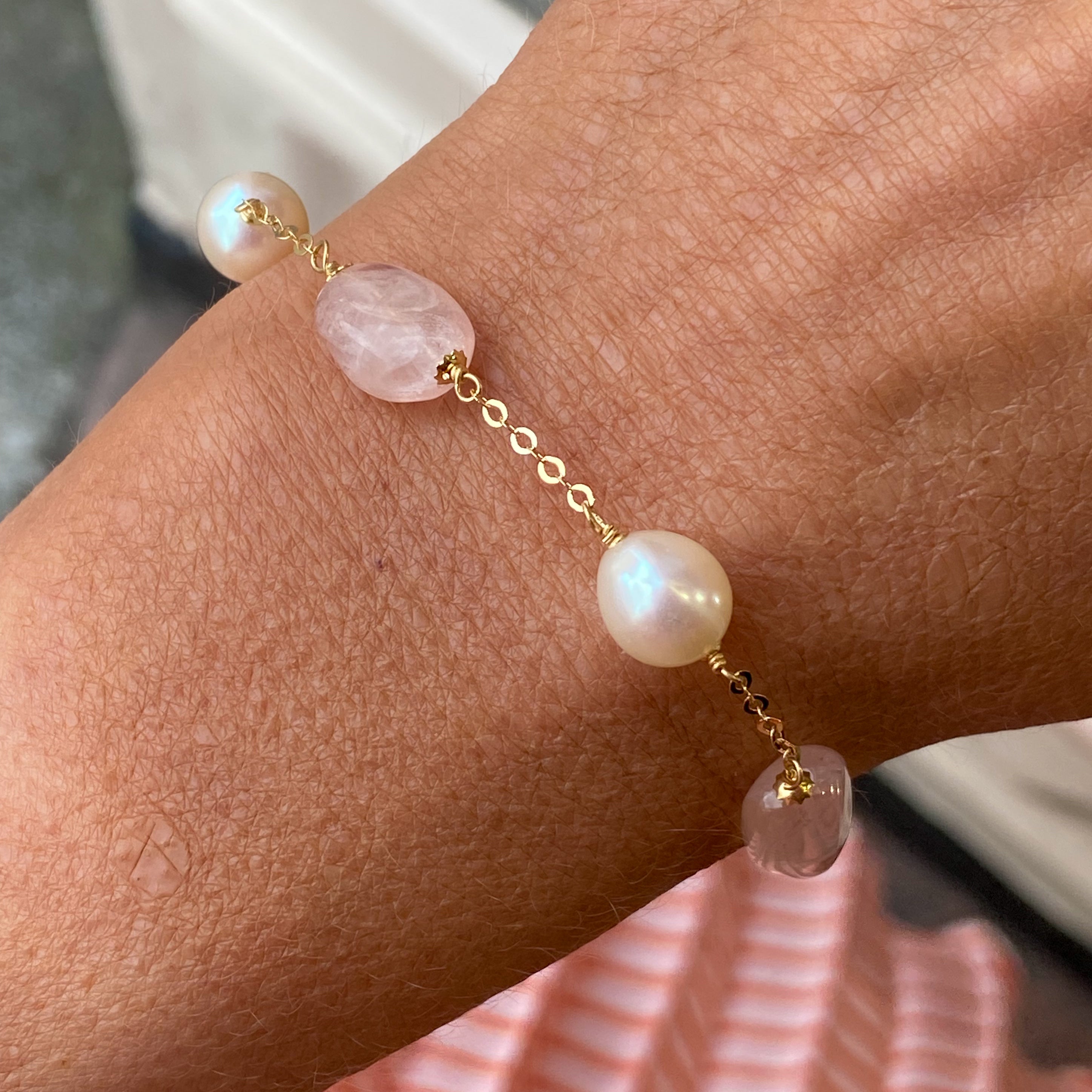 18ct Gold Rose Quartz, Pearl & Chain Bracelet