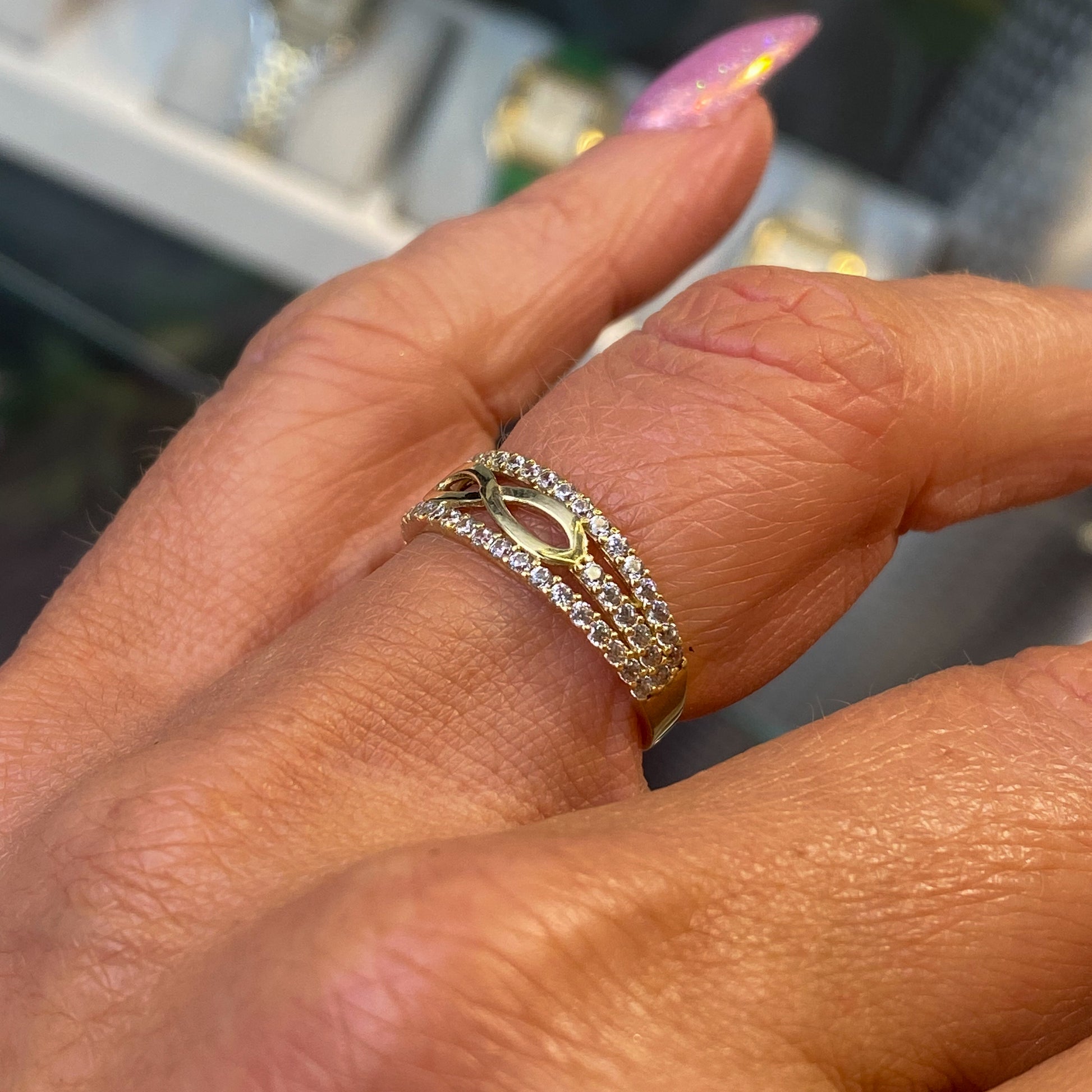 9ct Gold CZ Infinity Band Ring - John Ross Jewellers