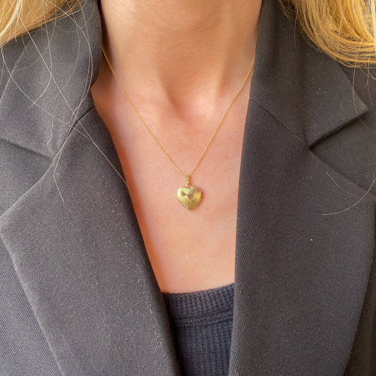 9ct Gold Sunbeam Heart Locket and Chain | Medium - John Ross Jewellers
