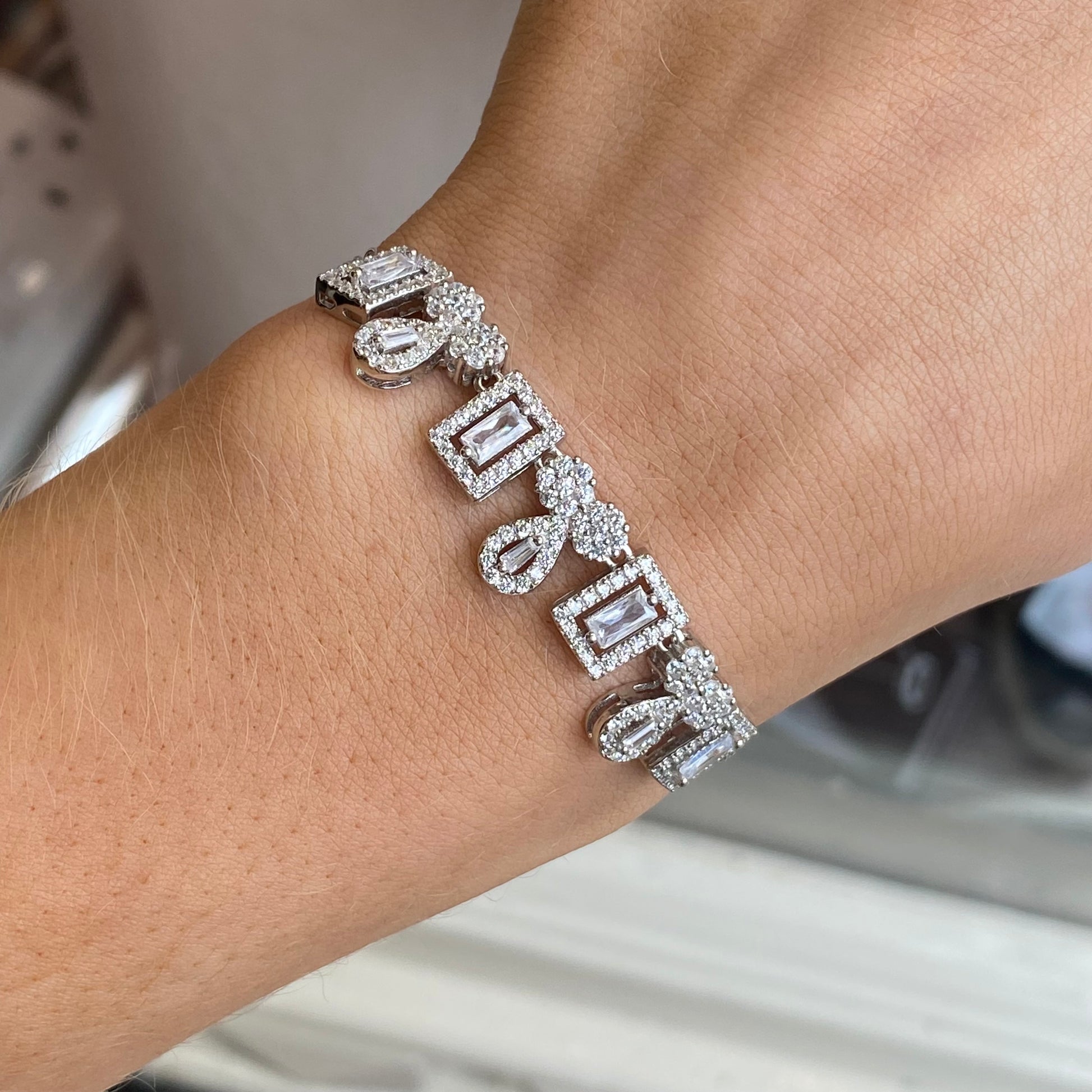 Silver Venus Bracelet - John Ross Jewellers