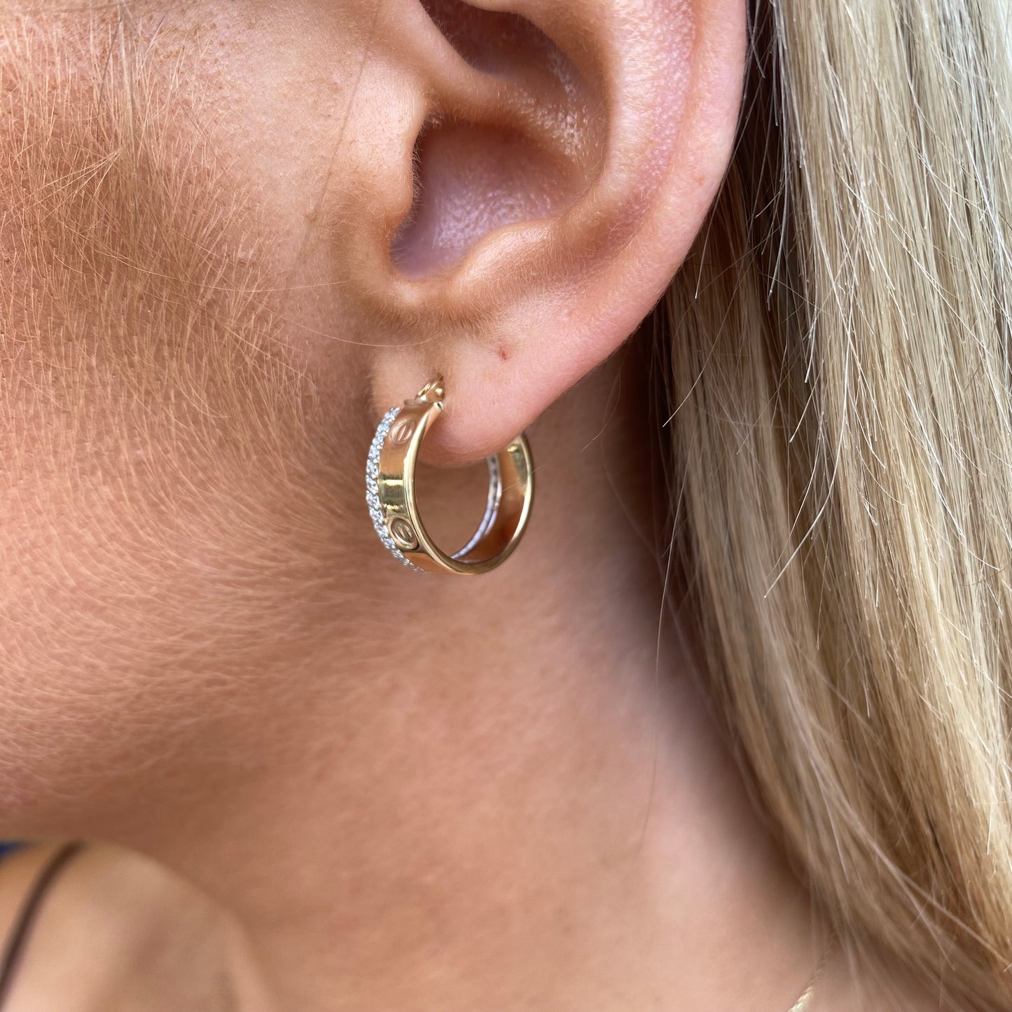 9ct Gold CZ Screw Hoop Earrings | 18mm