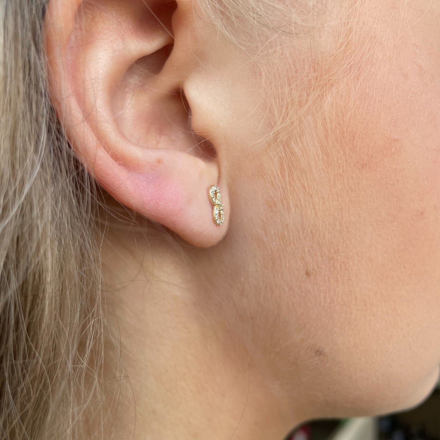 9ct Gold CZ Infinity Stud Earrings - John Ross Jewellers