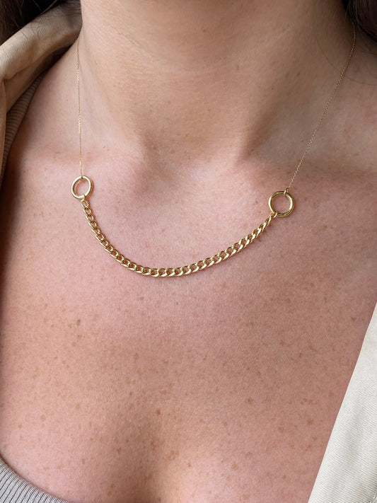 9ct Gold Curb Centrepiece Necklace