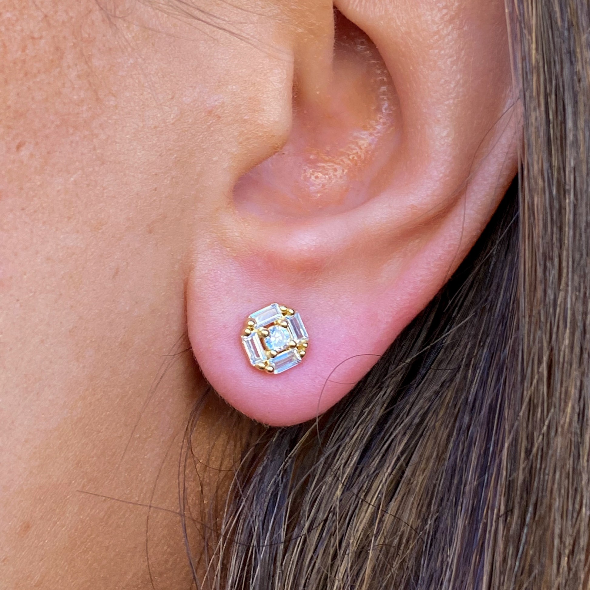 Sunshine Round Cluster CZ Stud Earrings - John Ross Jewellers