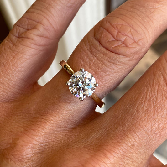 18ct Gold Solitaire Engagement Ring | 2.00ct Certificated Lab - John Ross Jewellers