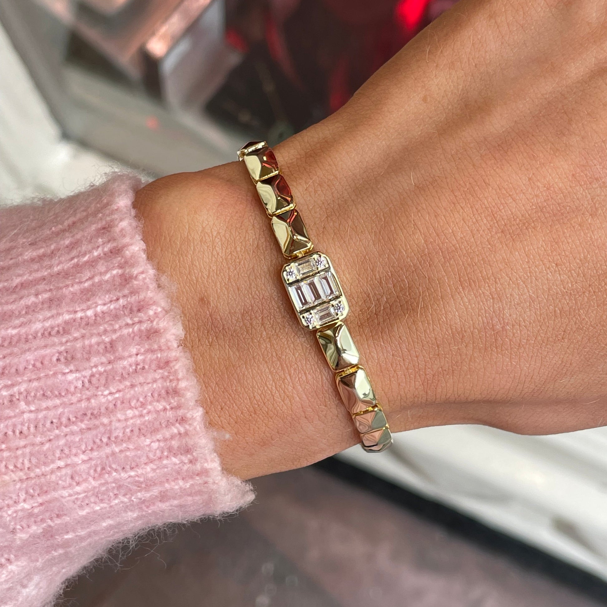 Sunshine CZ Centrepiece Bracelet - John Ross Jewellers