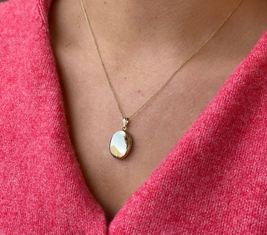 9ct Gold Oval Locket Necklace | Small - John Ross Jewellers