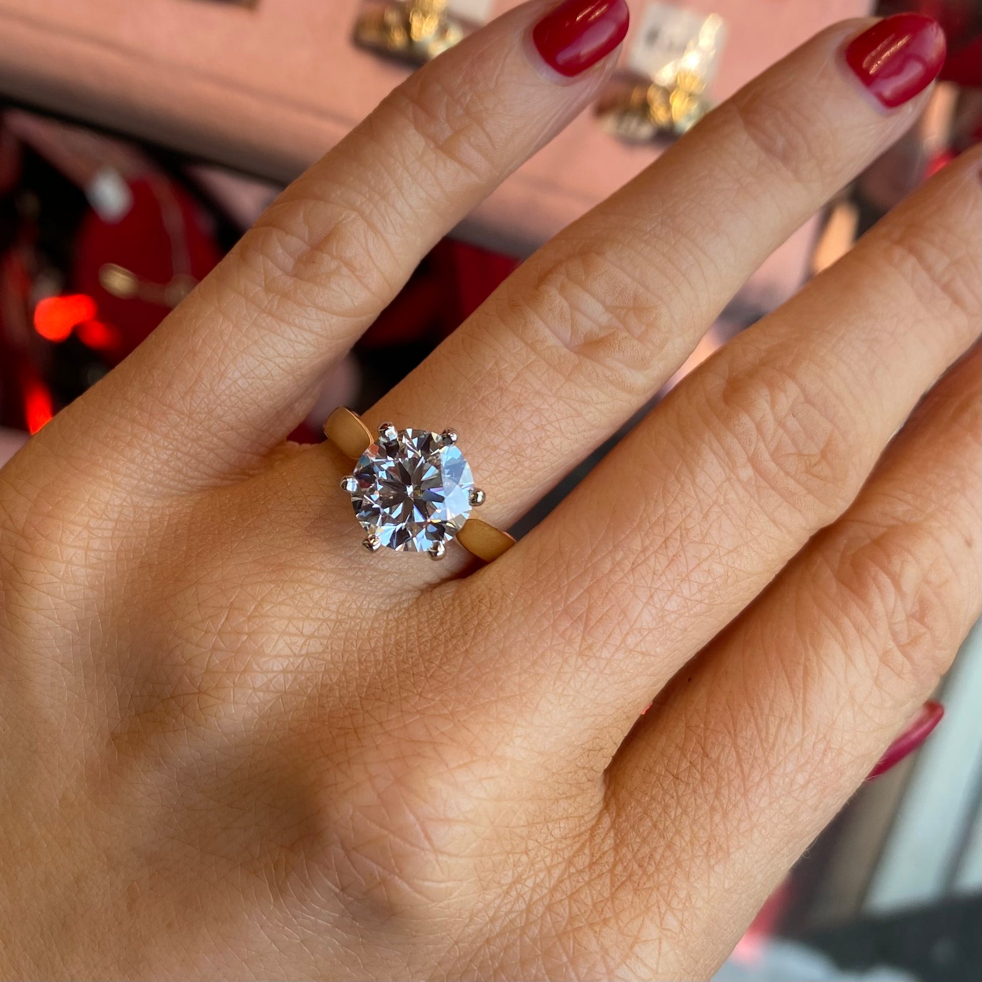 18ct Gold Solitaire Engagement Ring | Certificated Lab 3.01ct - John Ross Jewellers