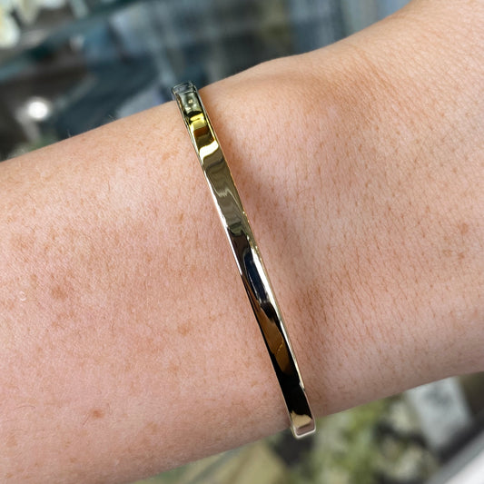 9ct Gold Plain Polished Bangle | 4mm