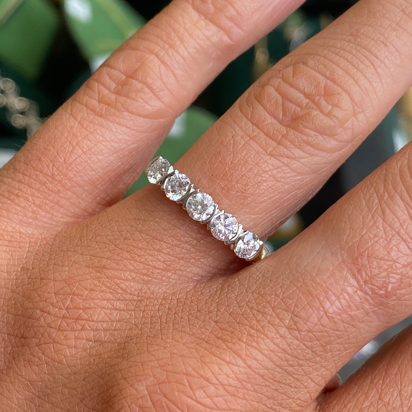 18ct Gold 0.87ct Five Stone Diamond Eternity Ring