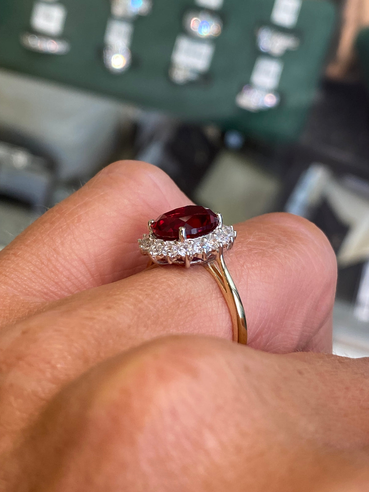 9ct Gold Cluster Ring - Garnet & CZ