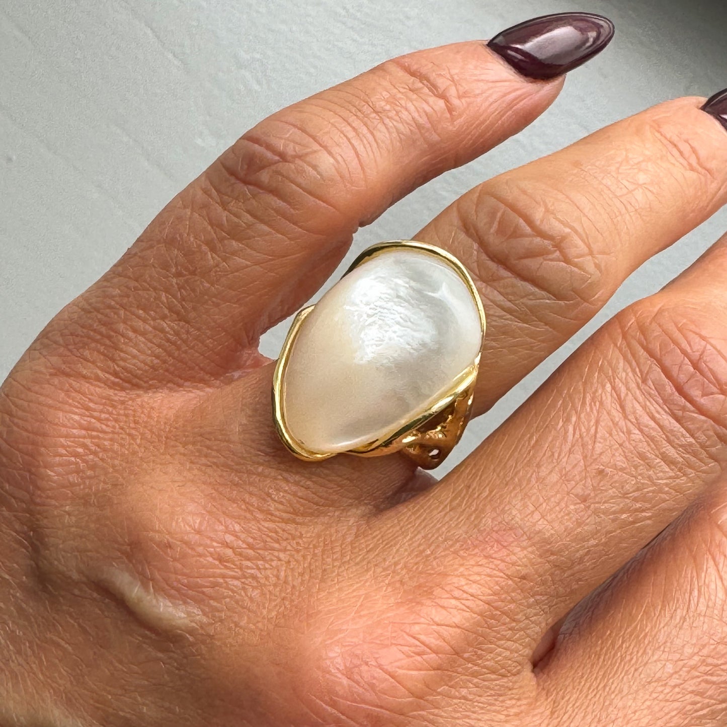 Mother of Pearl Ring | 16x23mm