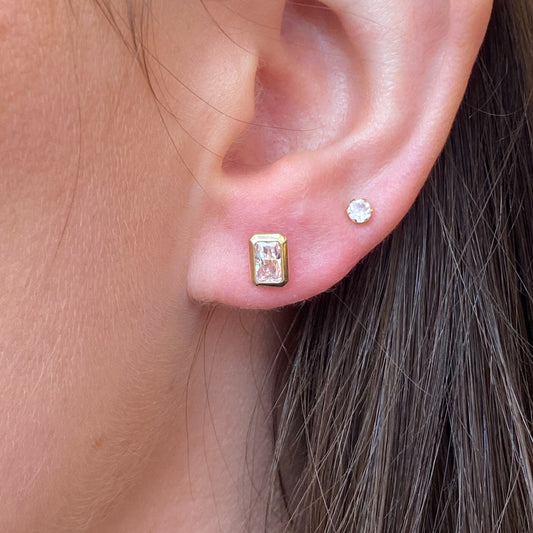 9ct Gold Emerald Cut CZ Stud Earrings