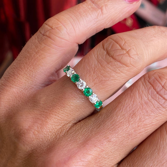 18ct Gold Seven Stone Emerald & Diamond Eternity Ring