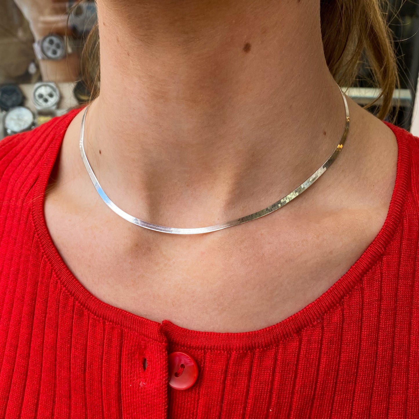 Silver Herringbone Necklace | Light