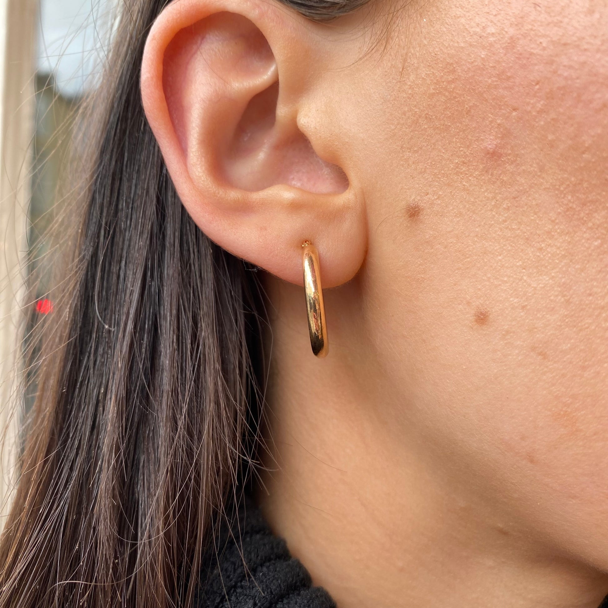 9ct Gold Classic Tube Hoop Earrings - John Ross Jewellers