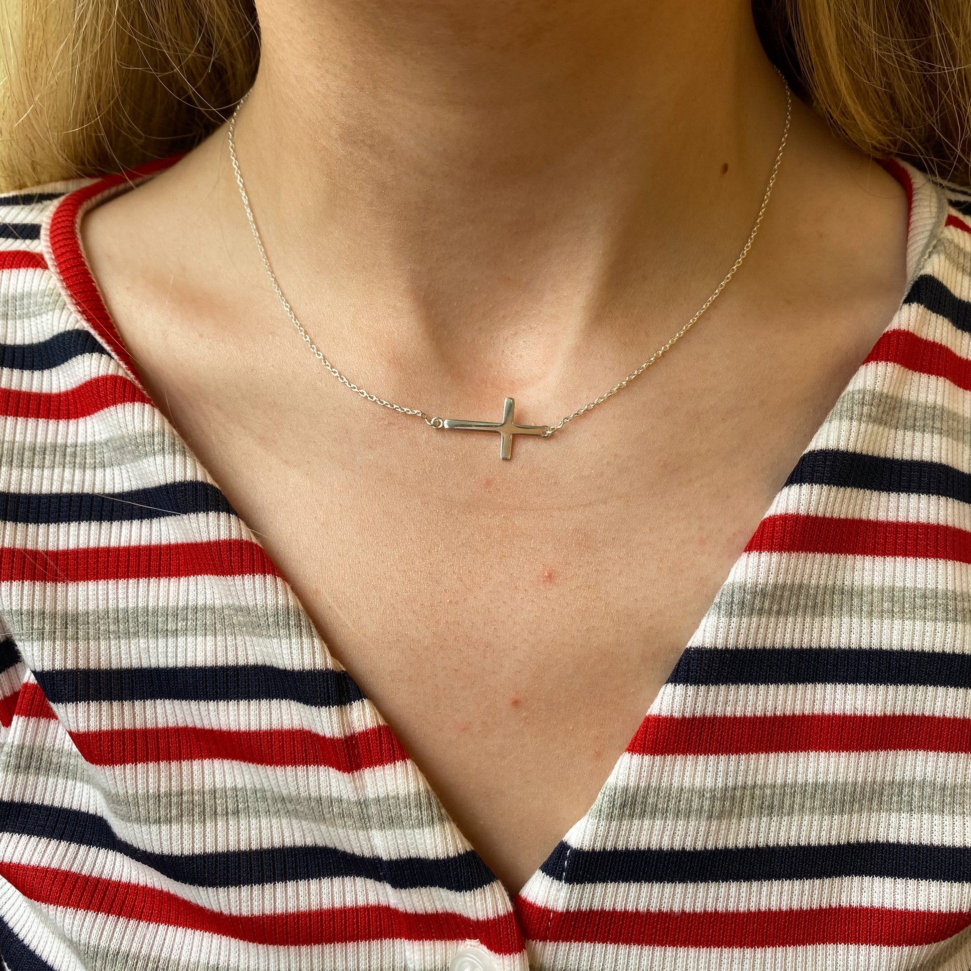 Silver Inline Cross Necklace - John Ross Jewellers