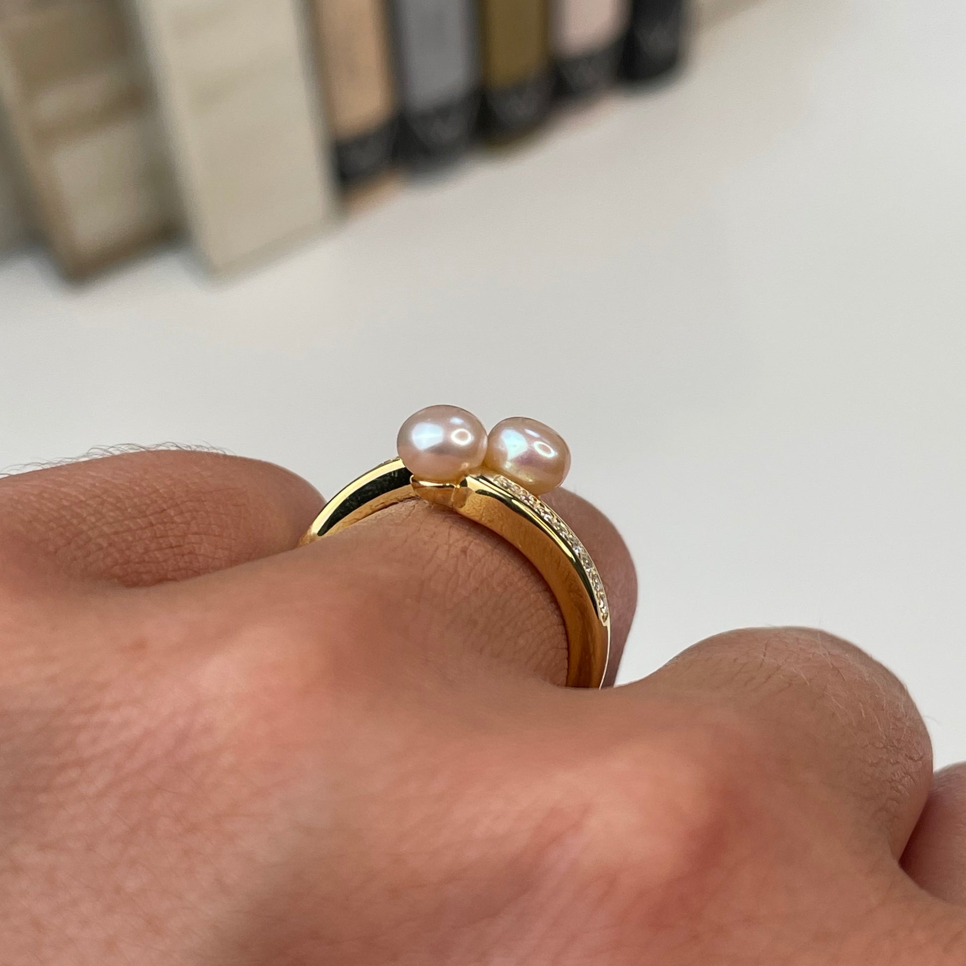 Sunshine Freshwater Pearl Crossover Ring | 5mm - John Ross Jewellers