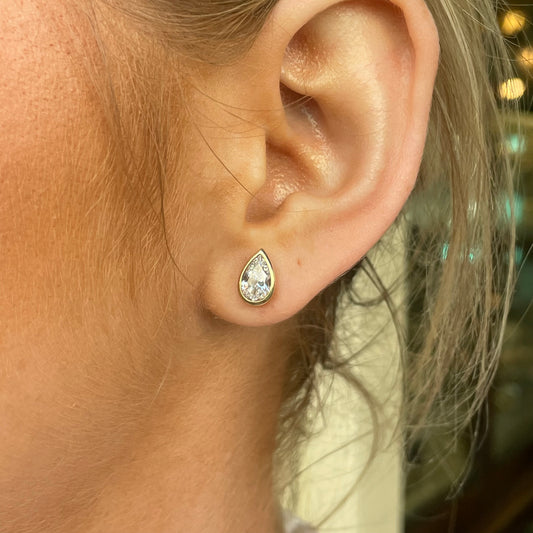 9ct Gold Pear CZ Rubover Stud Earrings