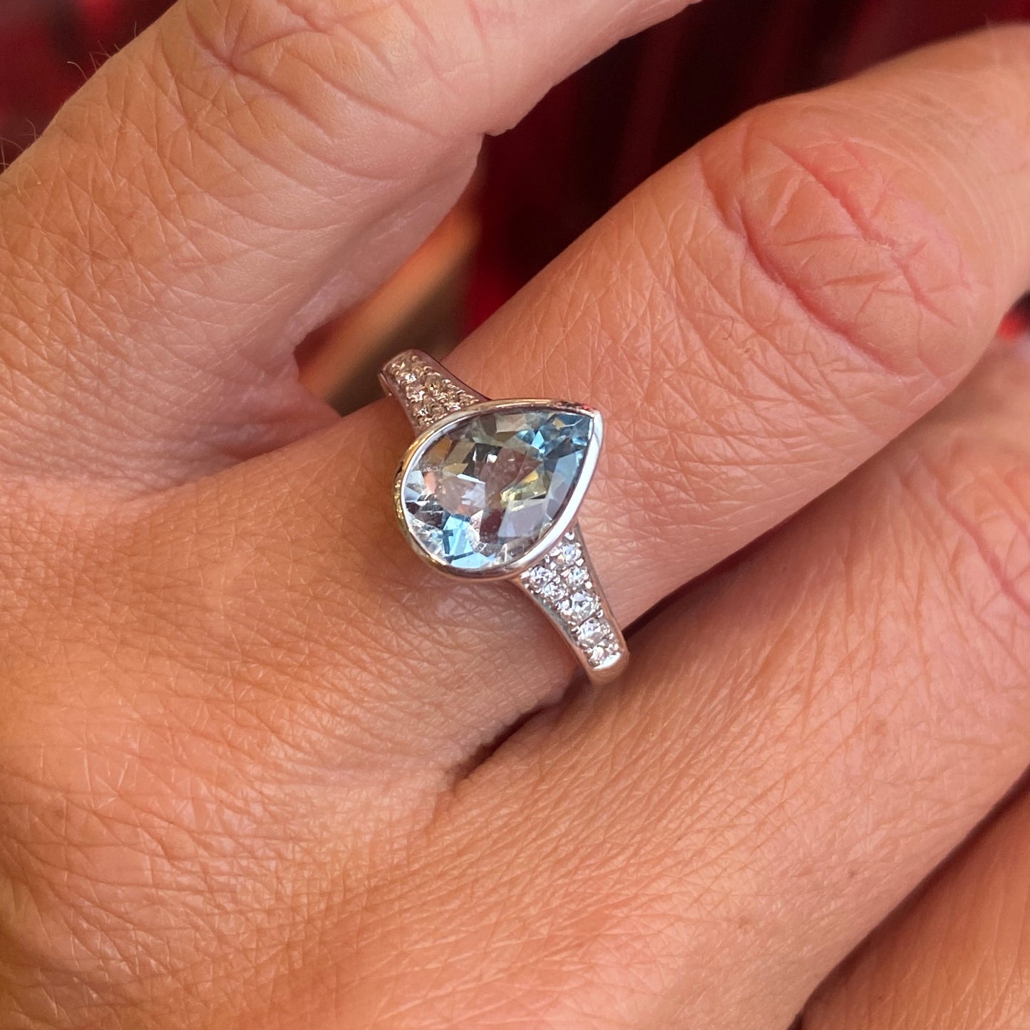 18ct White Gold Aquamarine & Diamond Ring | Limited Edition
