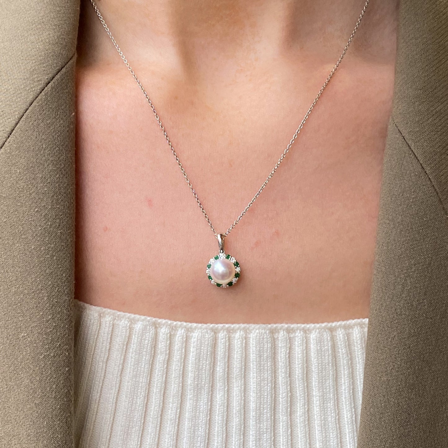 18ct White Gold Pearl, Emerald & Diamond Eternity Necklace