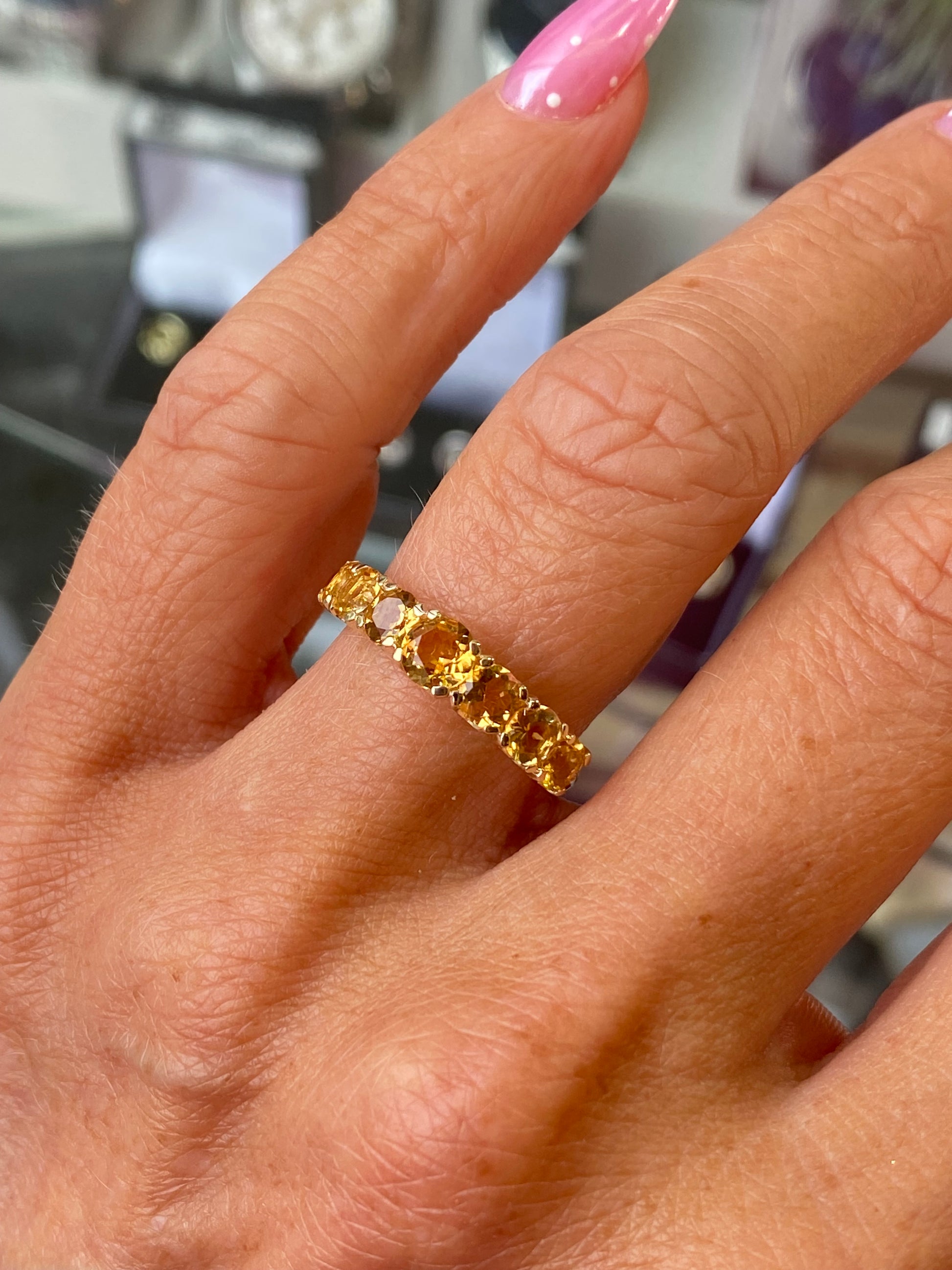 9ct Gold Graduated Eternity Ring - Citrine - John Ross Jewellers