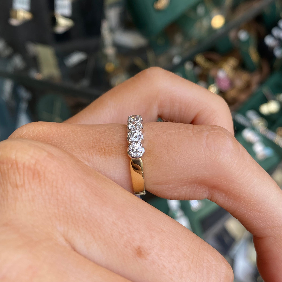 18ct Gold Five Stone Diamond Eternity Ring | 0.66ct