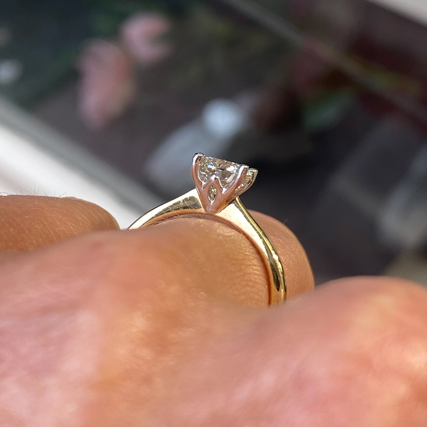 18ct Gold Diamond Solitaire Engagement Ring | 1.00ct Non Certificated - John Ross Jewellers